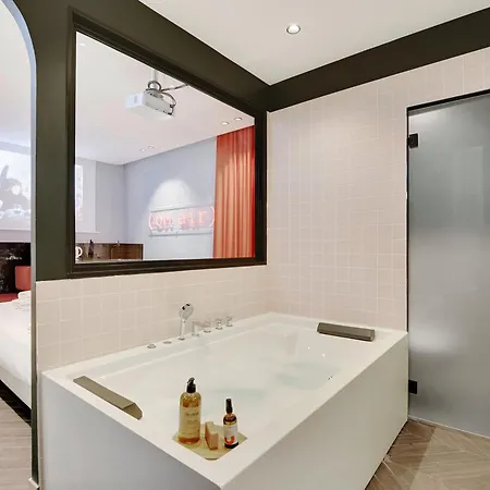 Magnifique 2p Avec Jacuzzi Et Cinema 아파트 *